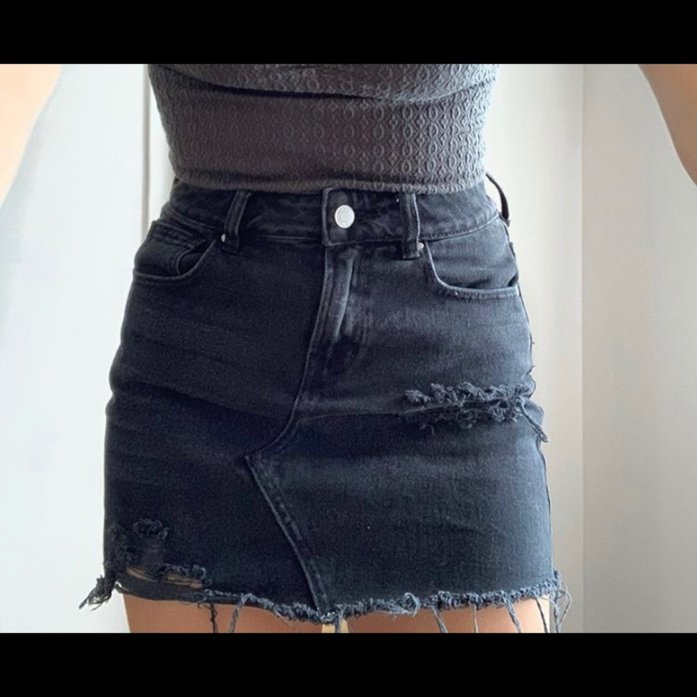 black pacsun skirt